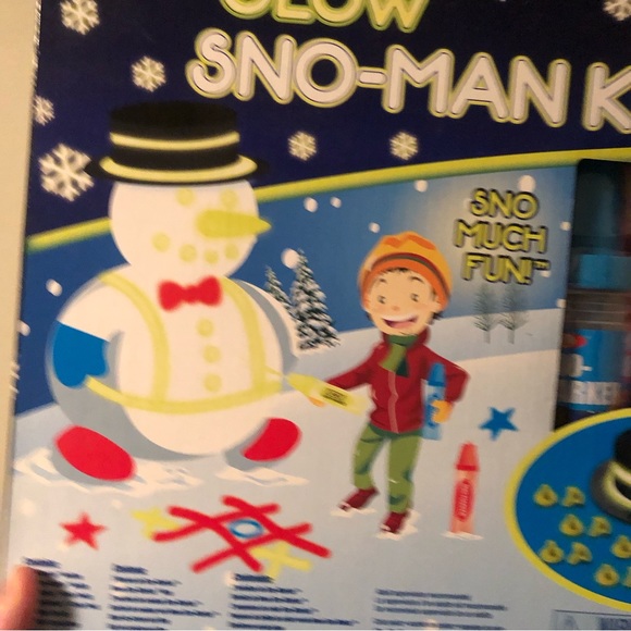 NWT GLOW Snowman decorating kit new in box - Picture 7 of 9